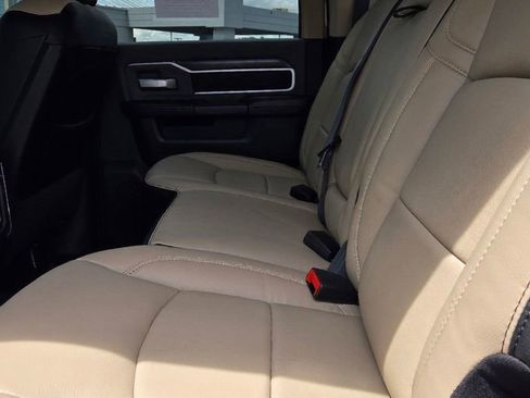 Used 2019 RAM 2500 Big Horn image 41