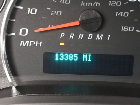 Used 2024 Chevrolet Express 2500 w/ Driver Convenience Package image 29