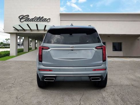 Certified 2024 Cadillac XT6 Premium Luxury w/ Technology Package FWD image 4