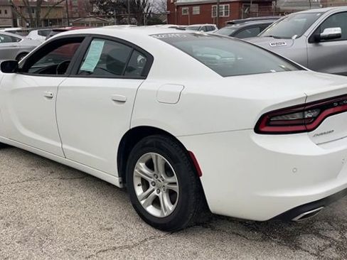 Used 2022 Dodge Charger SXT image 22