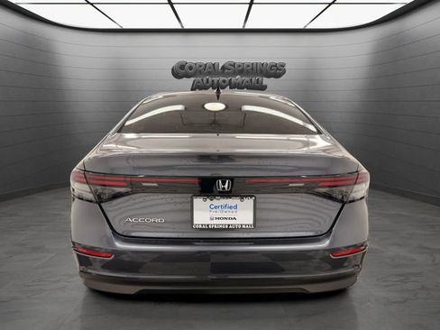 Certified 2025 Honda Accord SE image 4