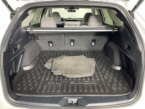Used 2021 Subaru Outback Premium w/ Popular Package #1 image 17