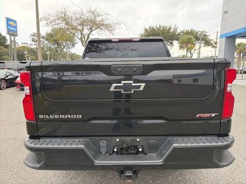 Certified 2022 Chevrolet Silverado 1500 RST image 5