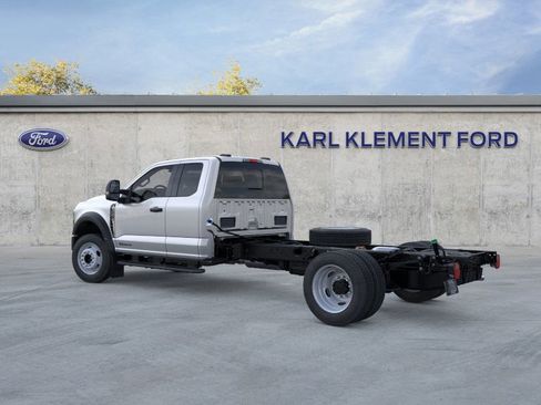 New 2026 Ford F450 XL w/ XL Chrome Package image 4