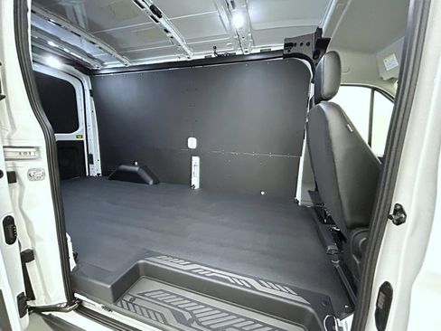 New 2027 Ford Transit 250 148 Medium Roof w/ Load Area Protection Package RWD image 17