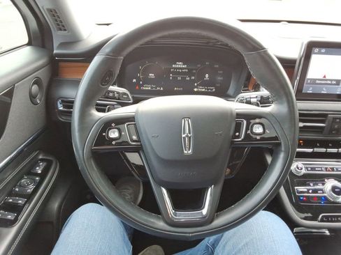 Used 2021 Lincoln Corsair Reserve w/ Equipment Group 201A image 26