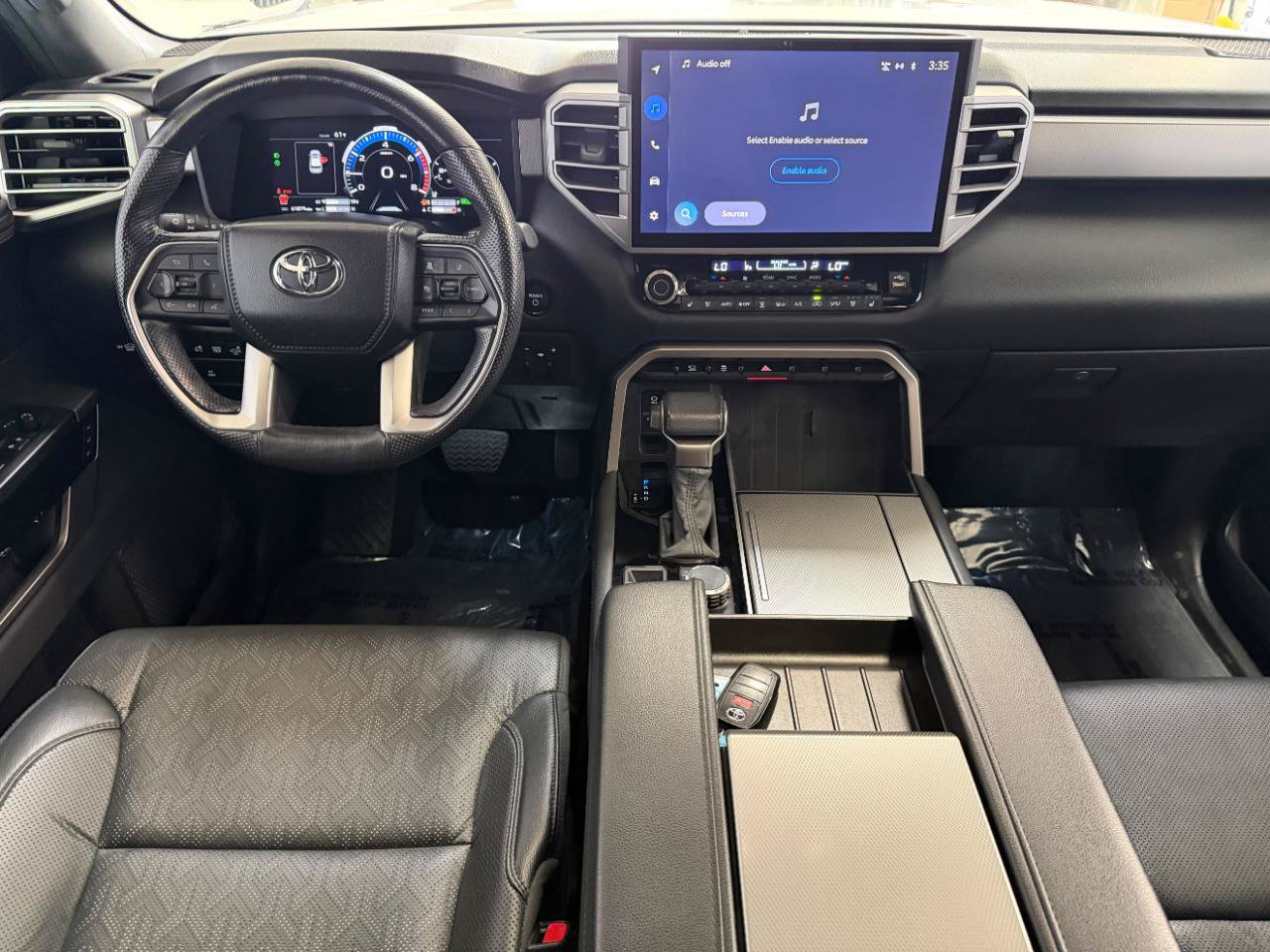 Used 2025 Toyota Sequoia Limited AWD/4WD image 30