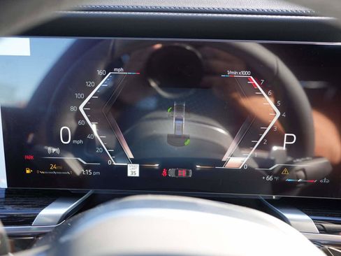 New 2026 BMW 740i w/ Premium Package image 20