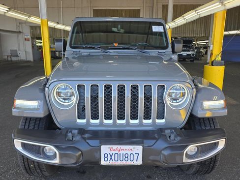 Used 2021 Jeep Wrangler Unlimited Sahara w/ Cold Weather Group image 3