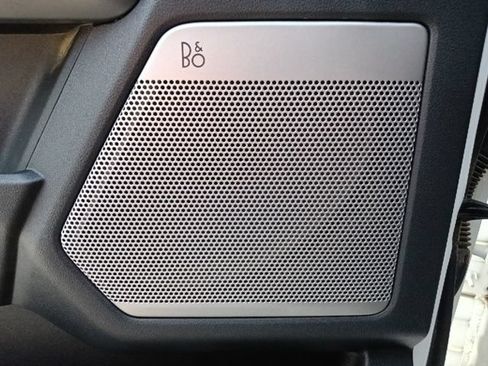 Used 2023 Ford F150 Lariat w/ Equipment Group 502A High AWD/4WD image 13