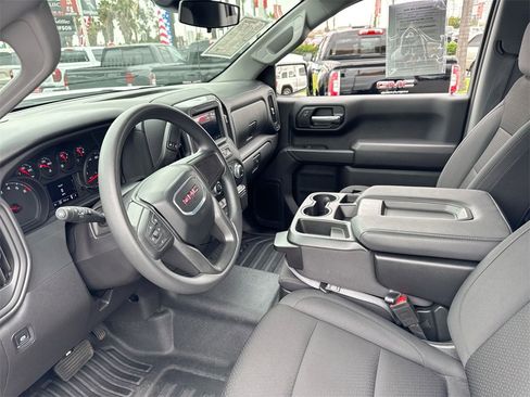 Used 2024 GMC Sierra 1500 Pro w/ Convenience Package image 11