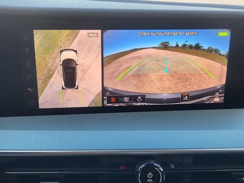 New 2026 Nissan Murano Platinum w/ Cargo Package AWD/4WD image 18