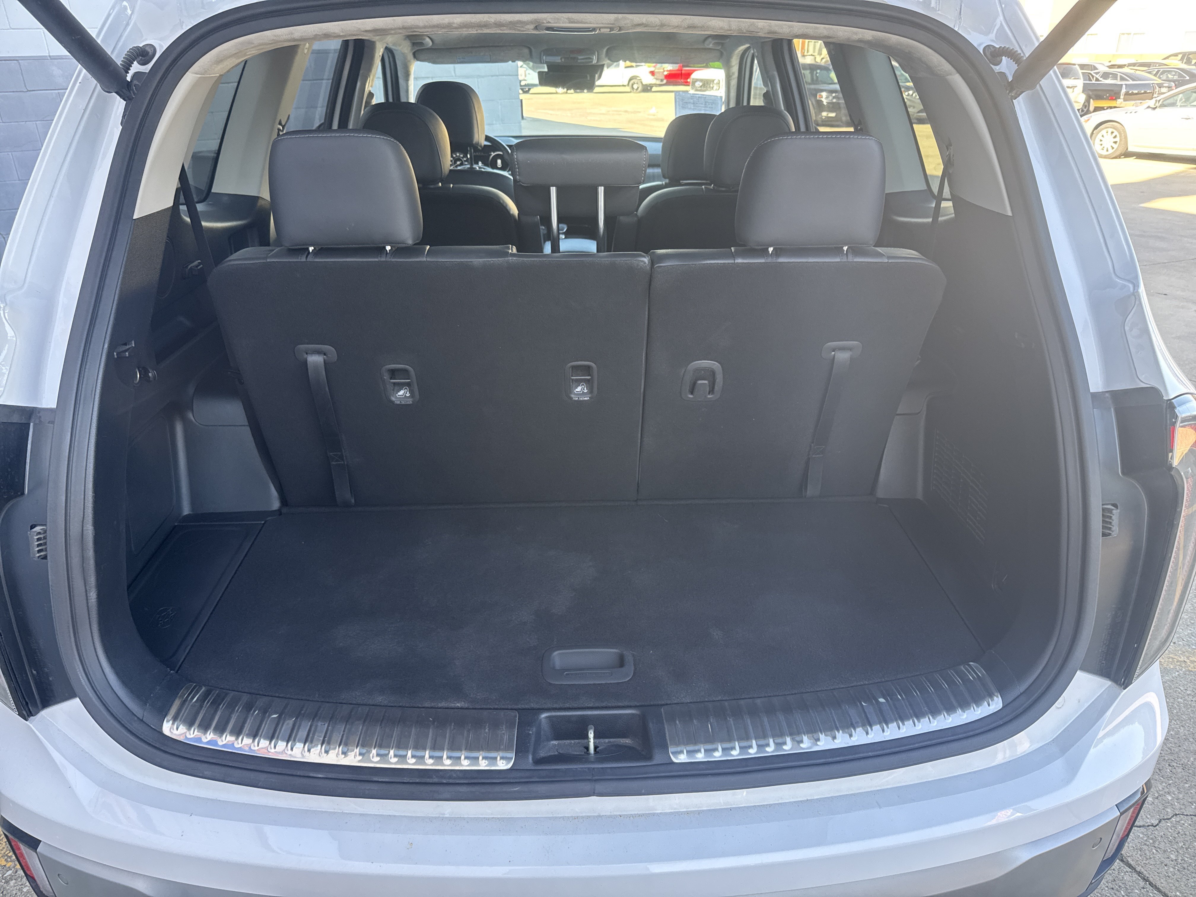 Used 2023 Kia Telluride SX Prestige AWD/4WD image 11