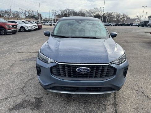 Used 2024 Ford Escape Active w/ Tech Pack #2 image 2