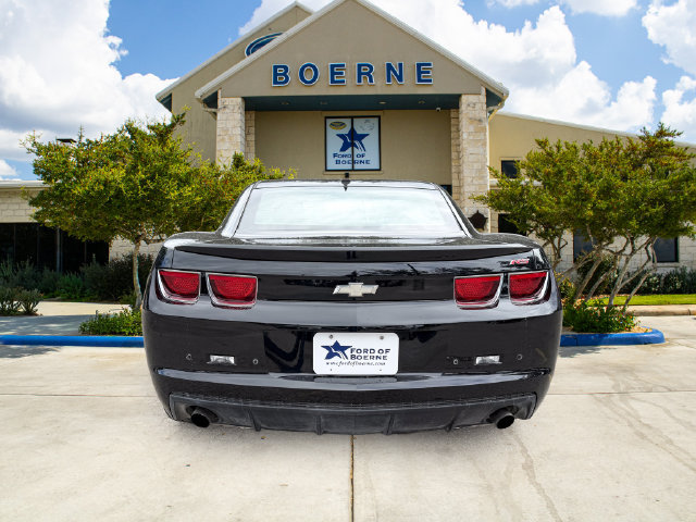 Used 2011 Chevrolet Camaro LT w/ RS Package RWD image 4