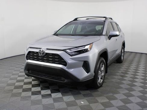 Used 2023 Toyota RAV4 XLE AWD/4WD image 20