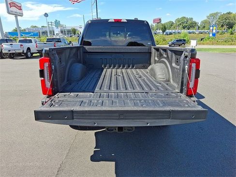 Certified 2024 Ford F250 Platinum image 27