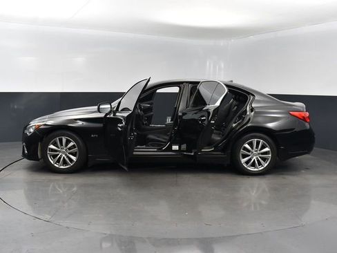 Used 2016 INFINITI Q50 3.0t Premium w/ 3.0T Premium Plus Package AWD/4WD image 30