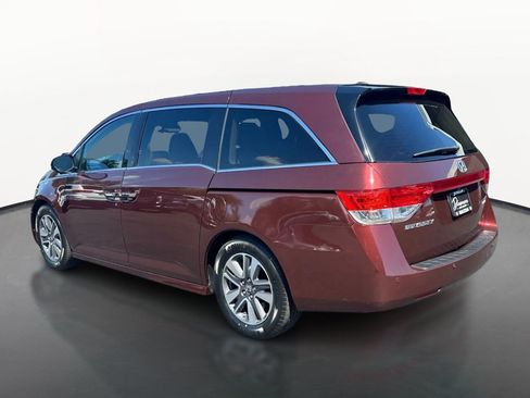 Used 2016 Honda Odyssey Touring image 5