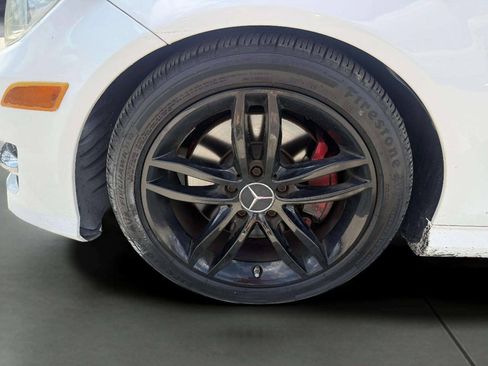 Used 2013 Mercedes-Benz C 300 4MATIC Sedan image 21