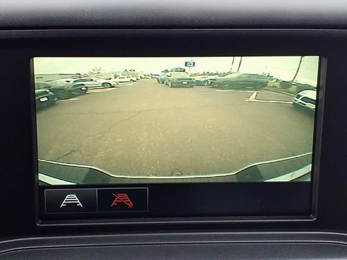 Used 2016 GMC Sierra 1500 4x4 Double Cab w/ Elevation Edition image 9