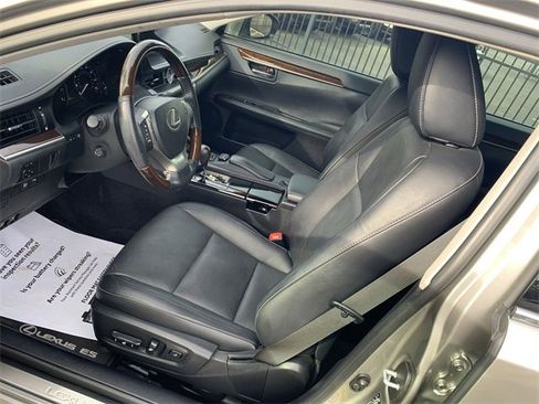 Used 2015 Lexus ES 350 image 18
