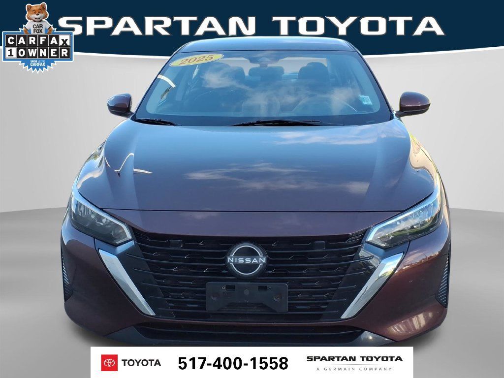 Used 2025 Nissan Sentra SV FWD image 3