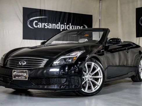 Used 2010 INFINITI G37 Convertible w/ Premium Pkg RWD image 4