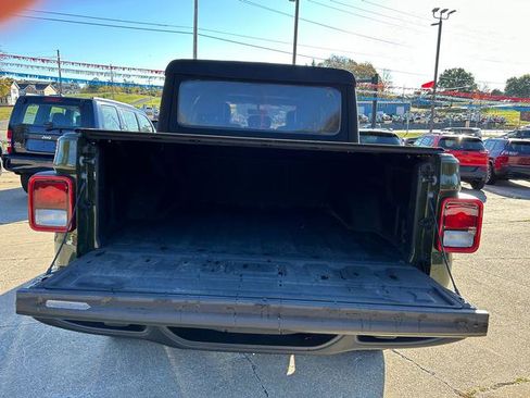 Certified 2021 Jeep Gladiator Sport image 19