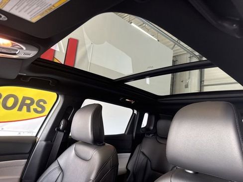 New 2025 Jeep Compass Limited w/ Sun & Sound Group image 25