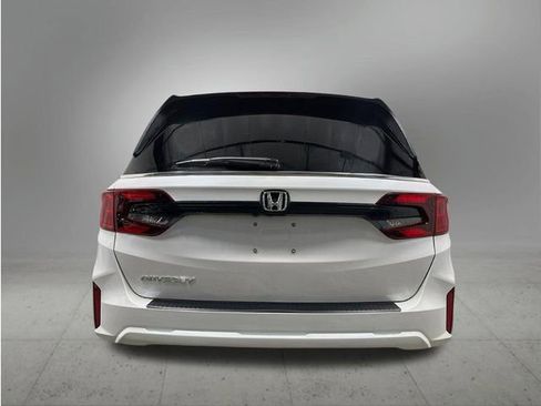 New 2026 Honda Odyssey EX-L image 4