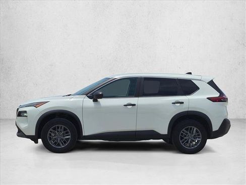 Used 2023 Nissan Rogue S FWD image 8