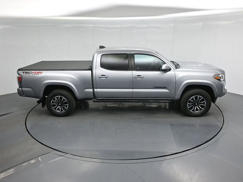 Used 2021 Toyota Tacoma TRD Sport w/ Technology Package image 37