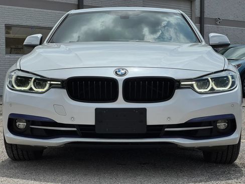 Used 2017 BMW 330i Sedan RWD image 11