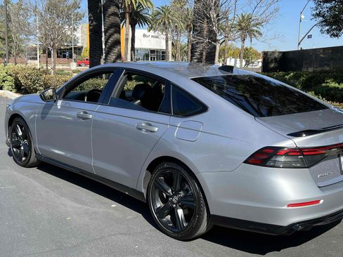 Used 2023 Honda Accord Sport image 57