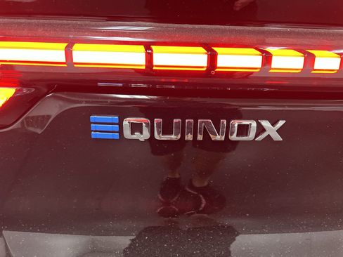 New 2026 Chevrolet Equinox EV LT image 65