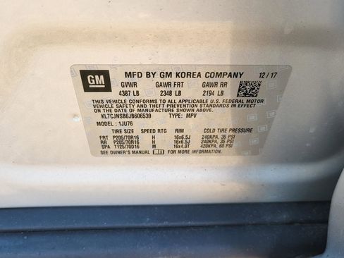 Used 2018 Chevrolet Trax LS image 35