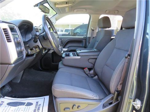 Used 2017 Chevrolet Silverado 1500 LT w/ All Star Edition AWD/4WD image 4
