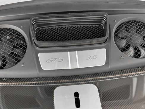 Used 2016 Porsche 911 GT3 image 36