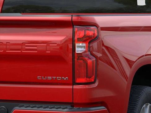 New 2025 Chevrolet Silverado 1500 Custom image 11