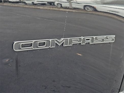 Certified 2026 Jeep Compass Limited image 31