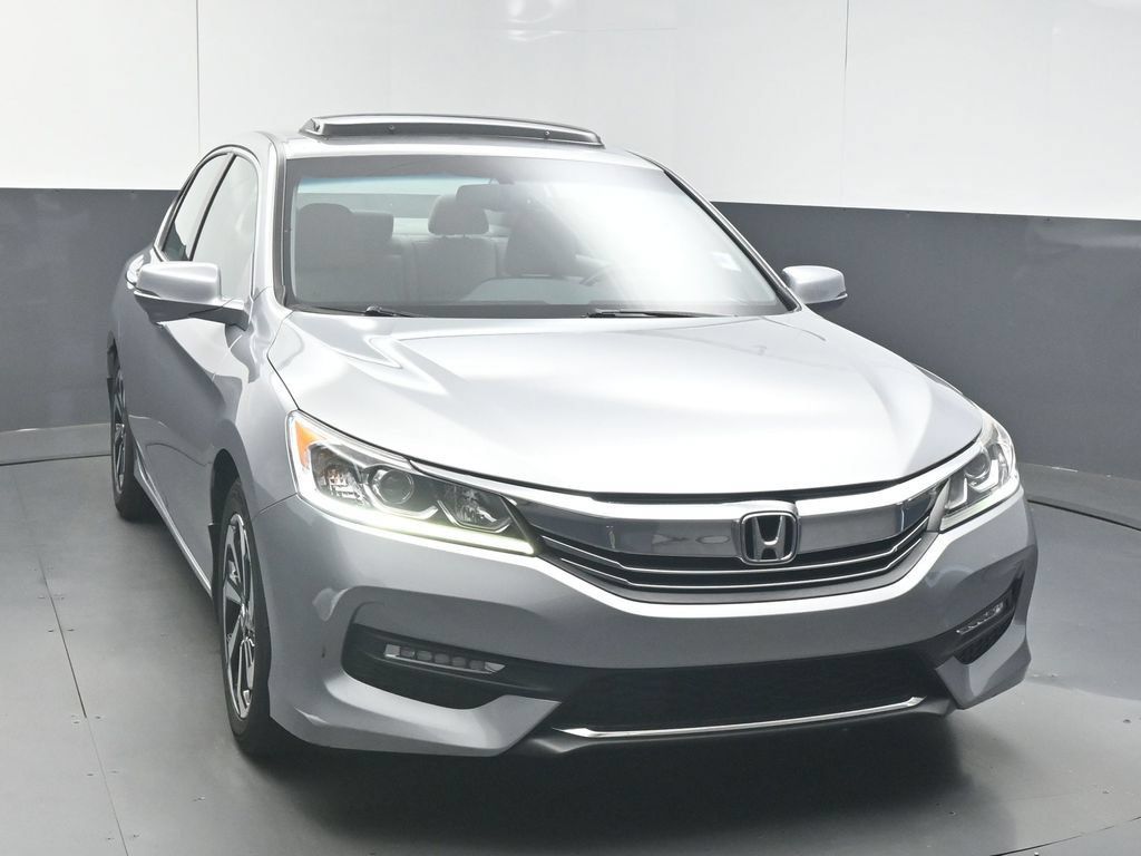 Used 2016 Honda Accord EX-L image 2