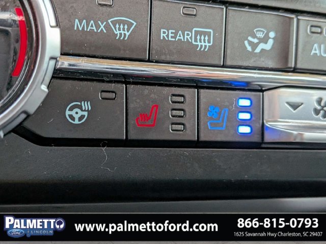 Used 2023 Ford F250 Lariat w/ Lariat Ultimate Package AWD/4WD image 24