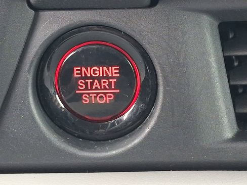 Certified 2025 Honda Pilot EX-L image 26