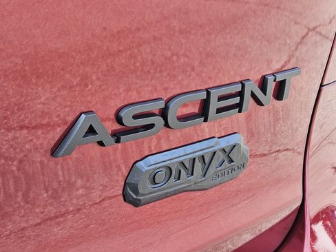 Used 2025 Subaru Ascent Onyx Edition image 17