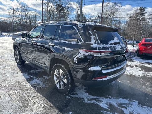 Used 2022 Jeep Grand Cherokee Limited 4xe image 5