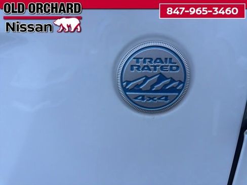Used 2022 Jeep Wrangler Unlimited Sahara AWD/4WD image 9