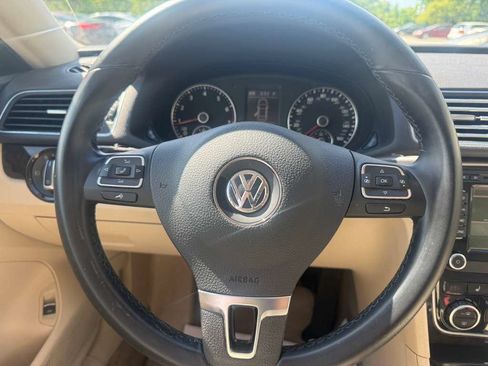 Used 2014 Volkswagen Passat 1.8T SEL Premium FWD image 14
