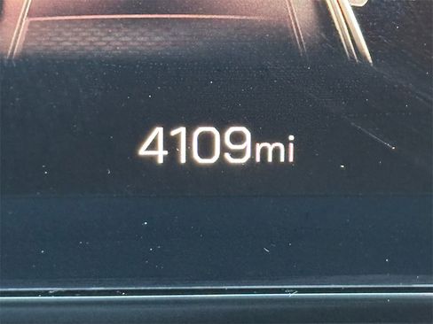 Used 2026 GMC Terrain Elevation w/ Elevation Premium Package image 32