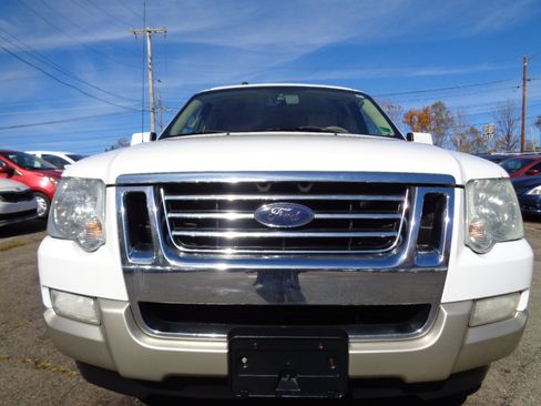 Used 2007 Ford Explorer Eddie Bauer image 2